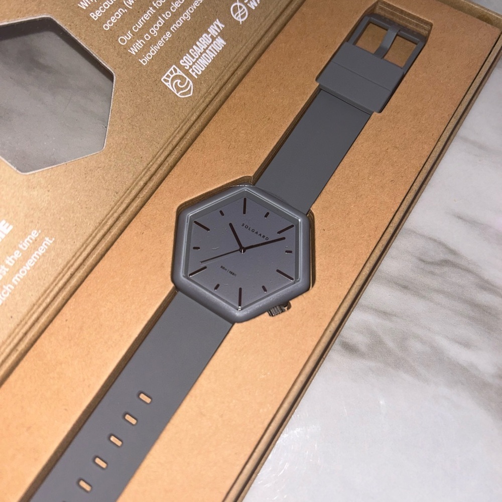 Unisex - Solgaard Shoreline Watch - (made from ocean plastic) New!